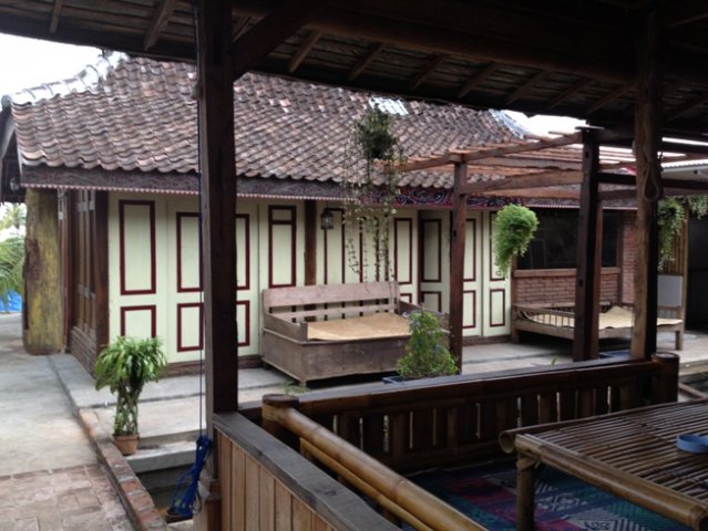 Jhabu Resto